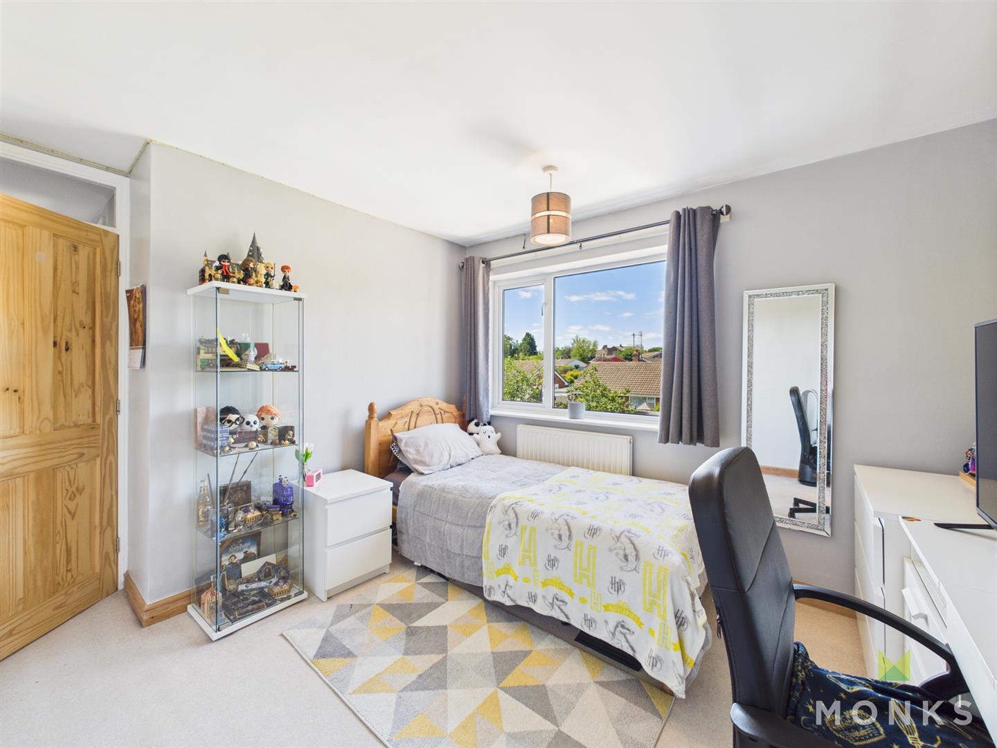 25 Langland Road, Oswestry, SY11 2DN SSTC